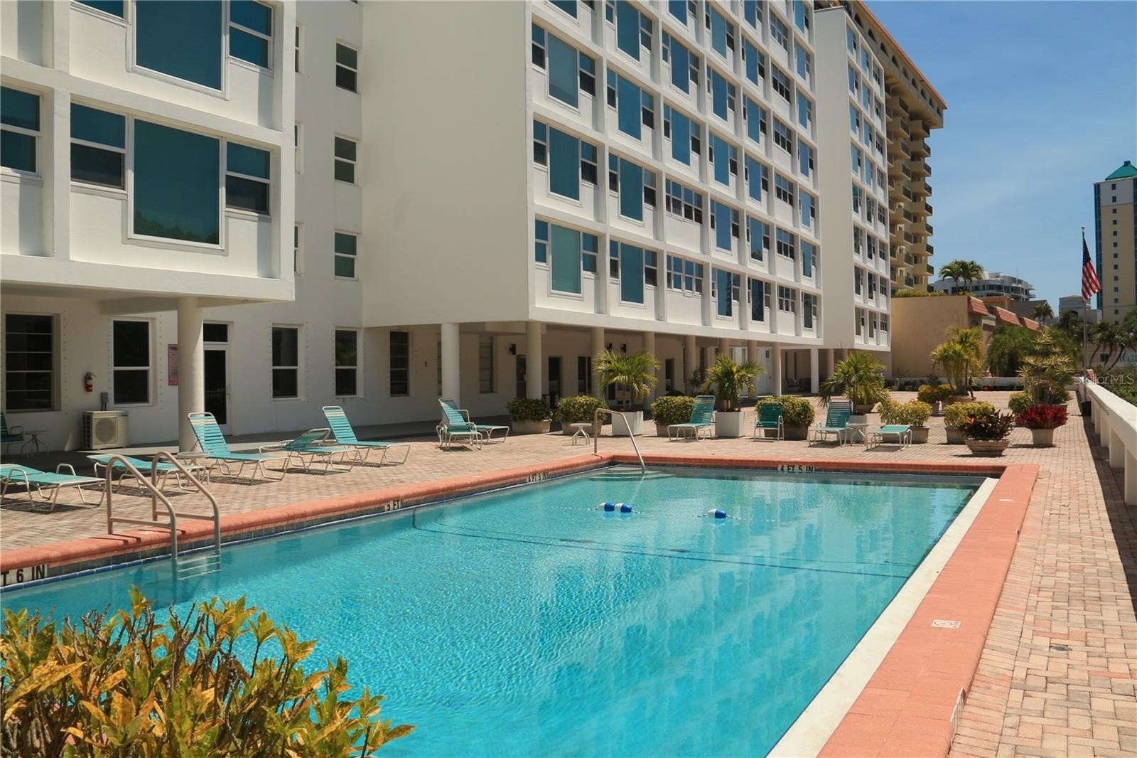 33 S GULFSTREAM AVE #708