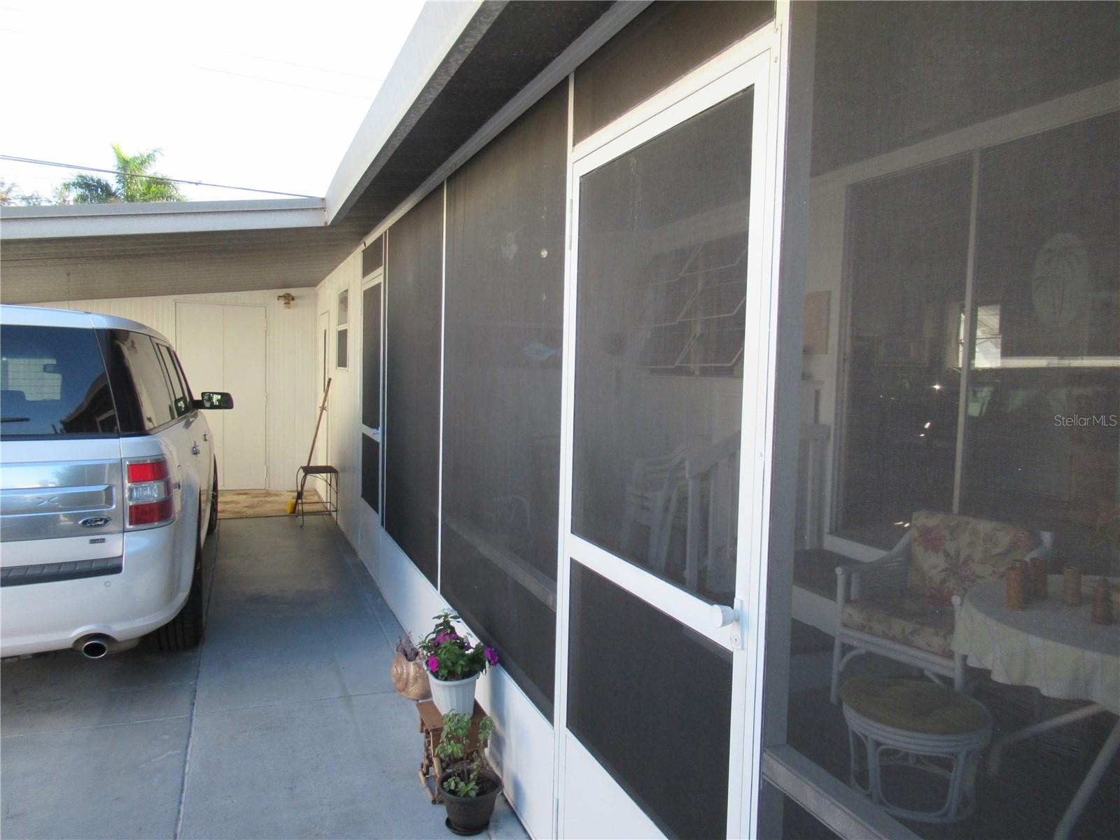 1110 49TH AVENUE TER W