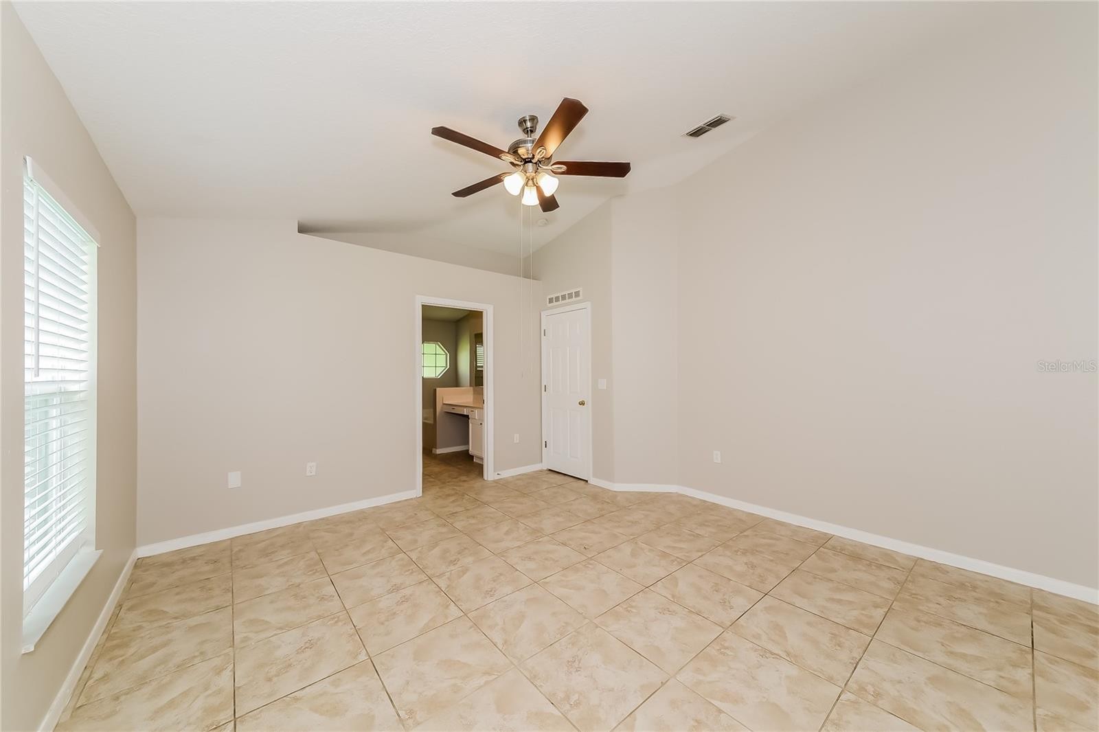 4227 PINE CONE TER