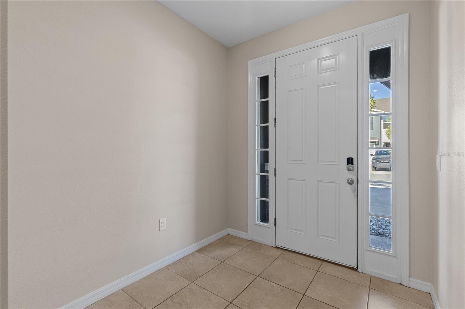 6517 SERENITY FALL LN