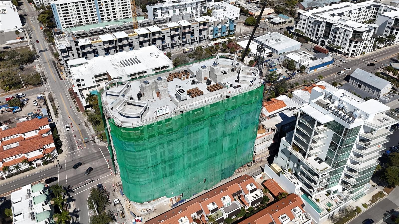 290 COCOANUT AVE #703