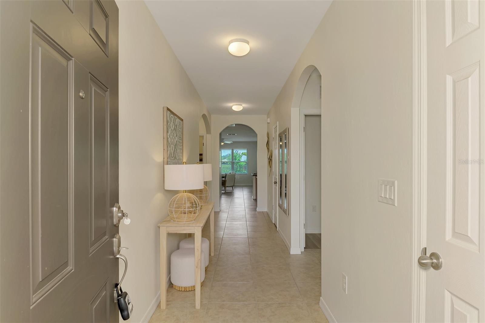 8905 EXCELSIOR LOOP