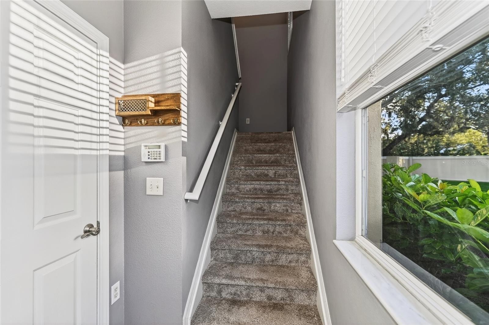 3685 PARKRIDGE CIR #8-203