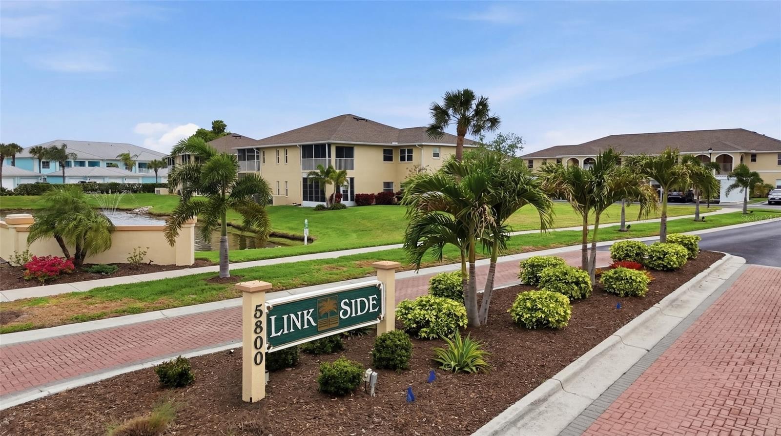 5800 SABAL TRACE DR #801