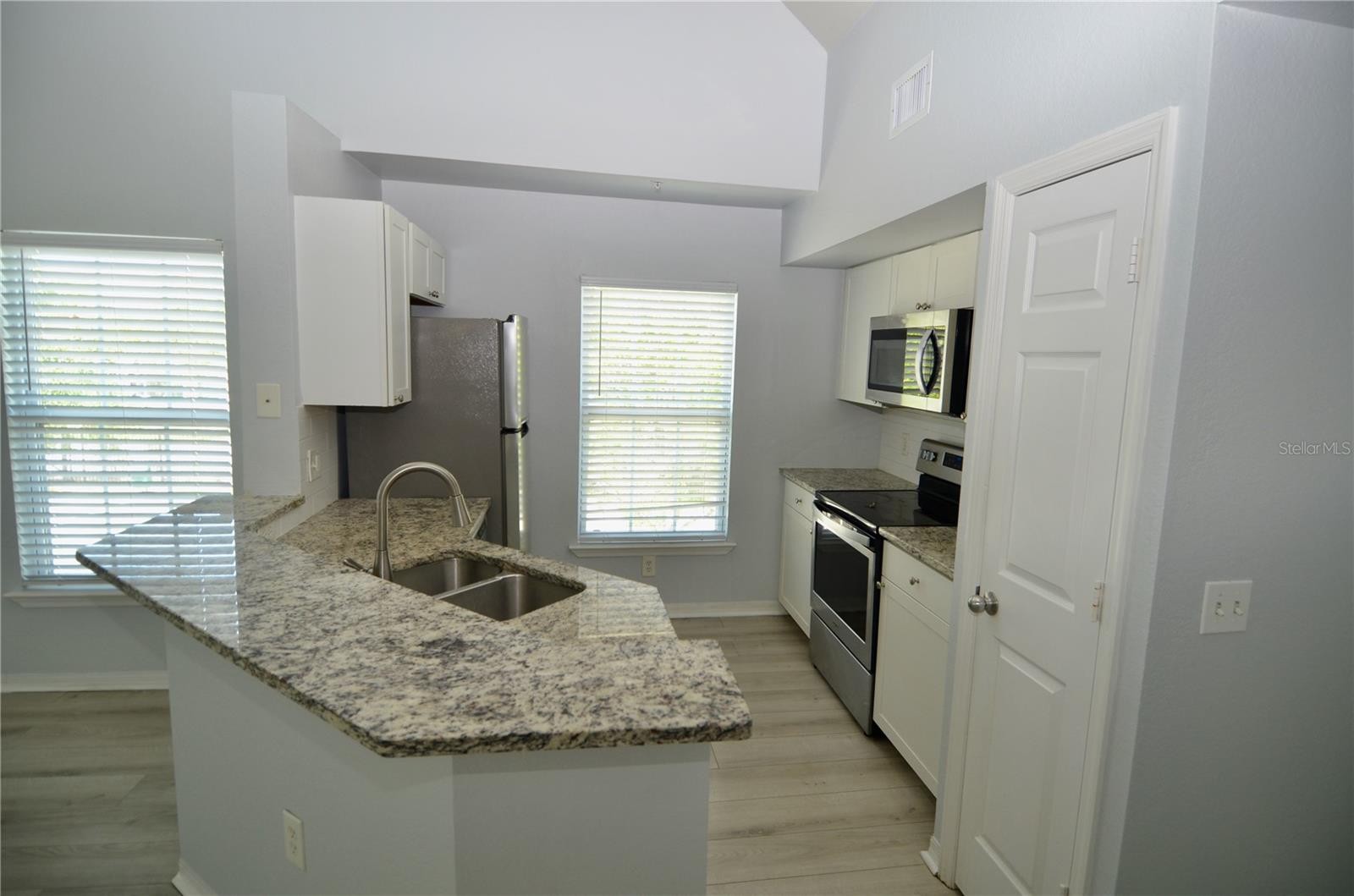 5621 BIDWELL PKWY #202