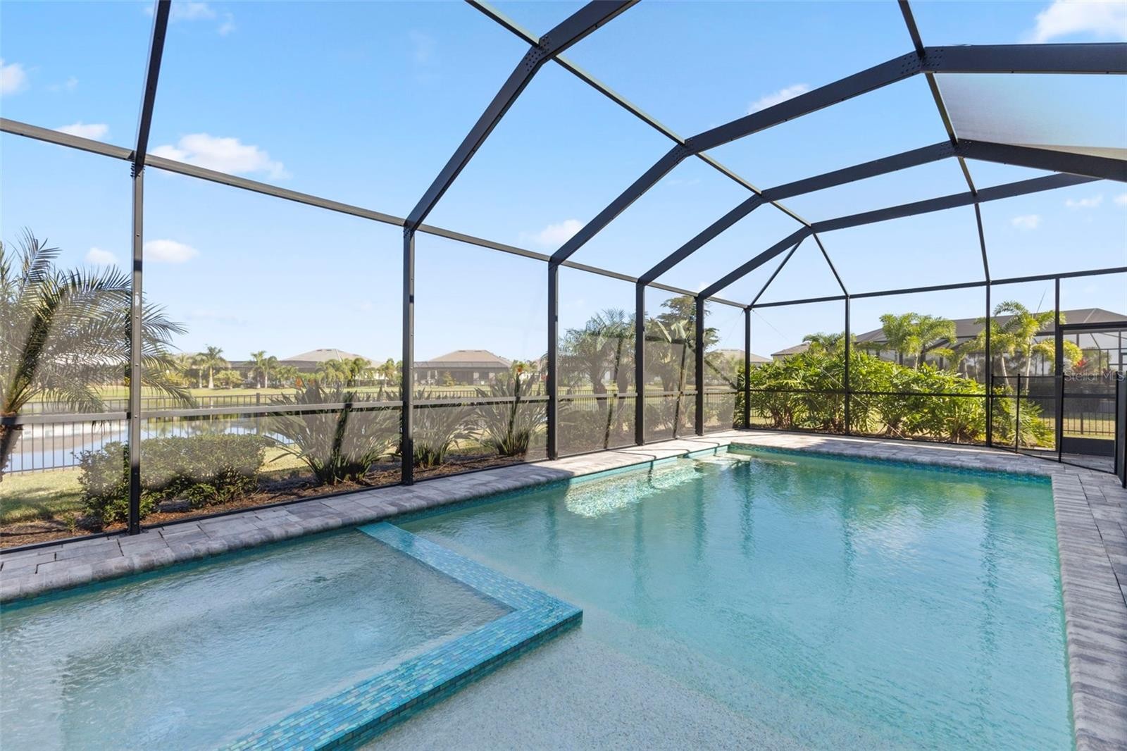 15627 WHITE LINEN DR