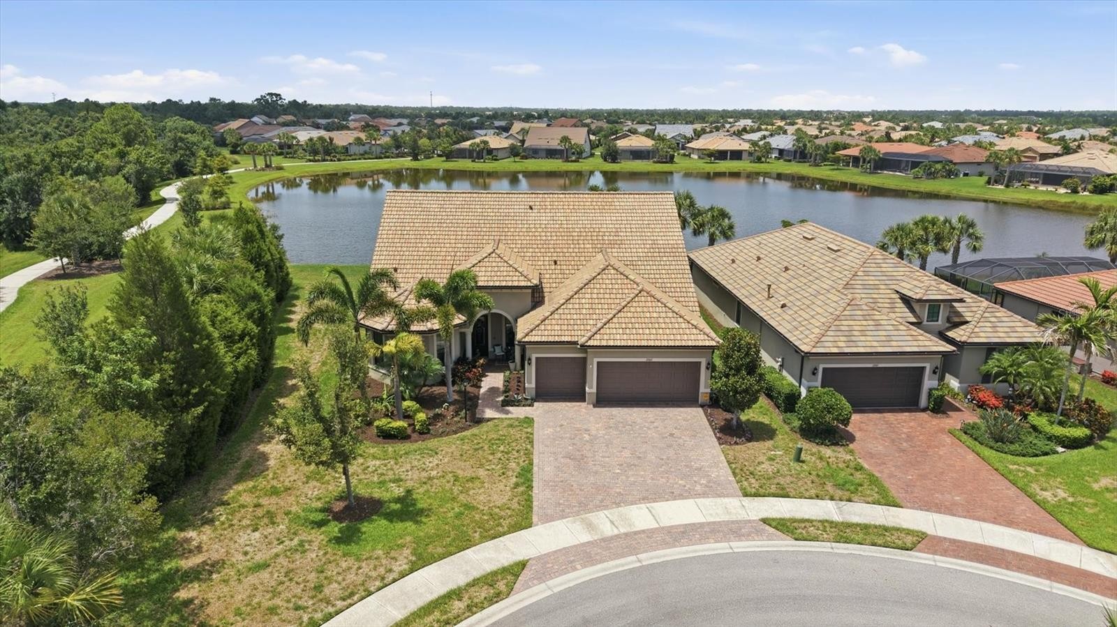 17203 CORINNA PL
