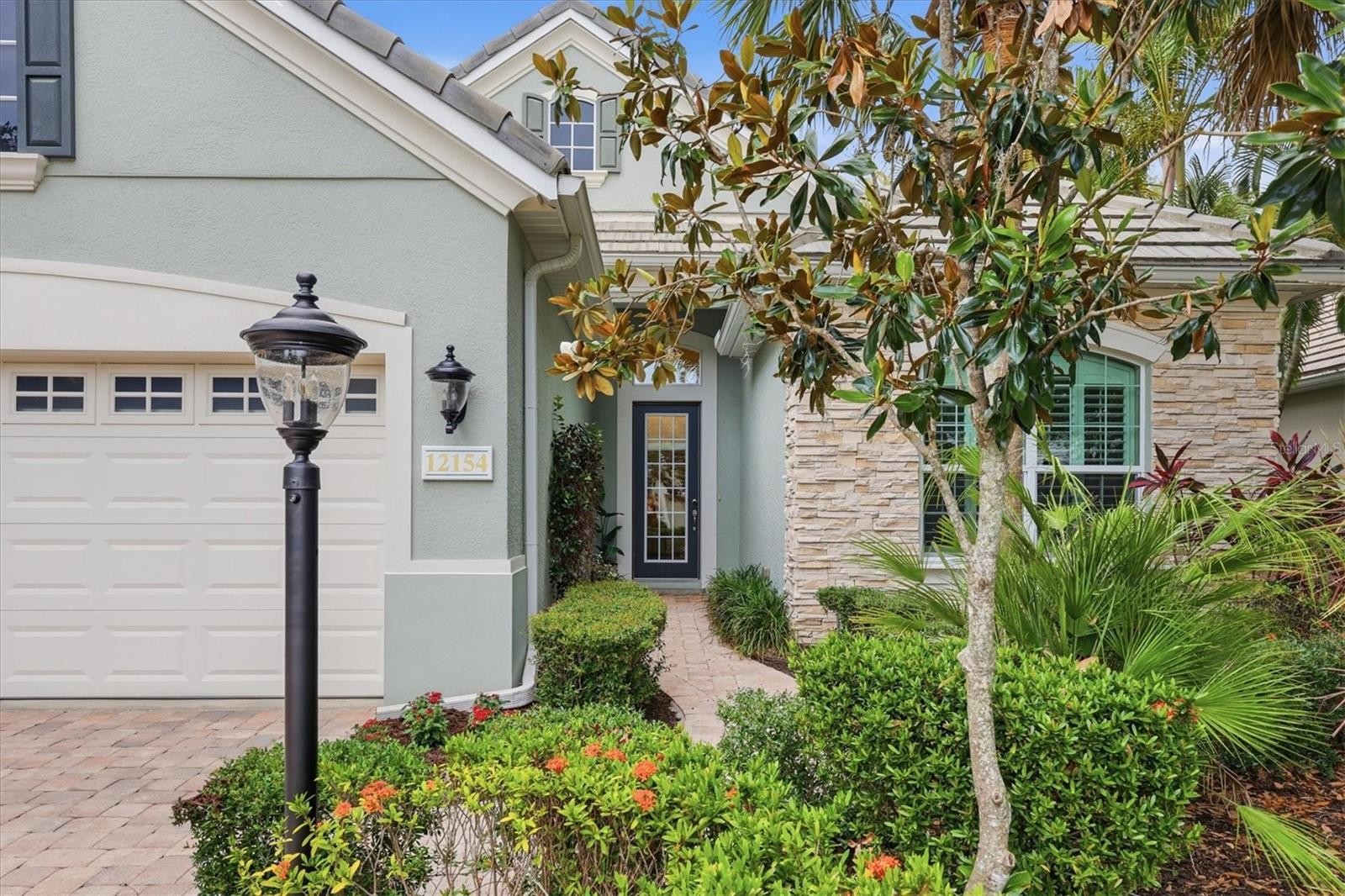 12154 THORNHILL CT