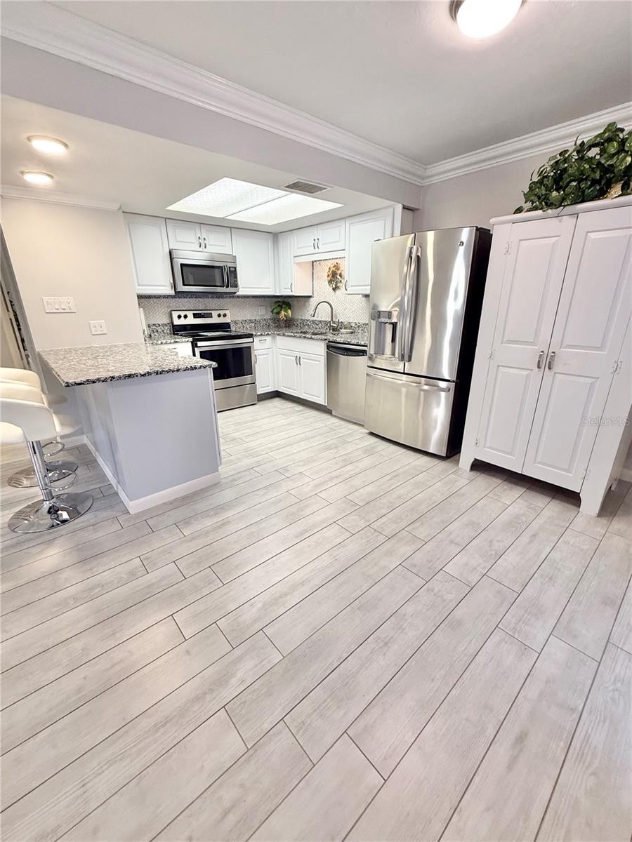 764 N JEFFERSON AVE #764