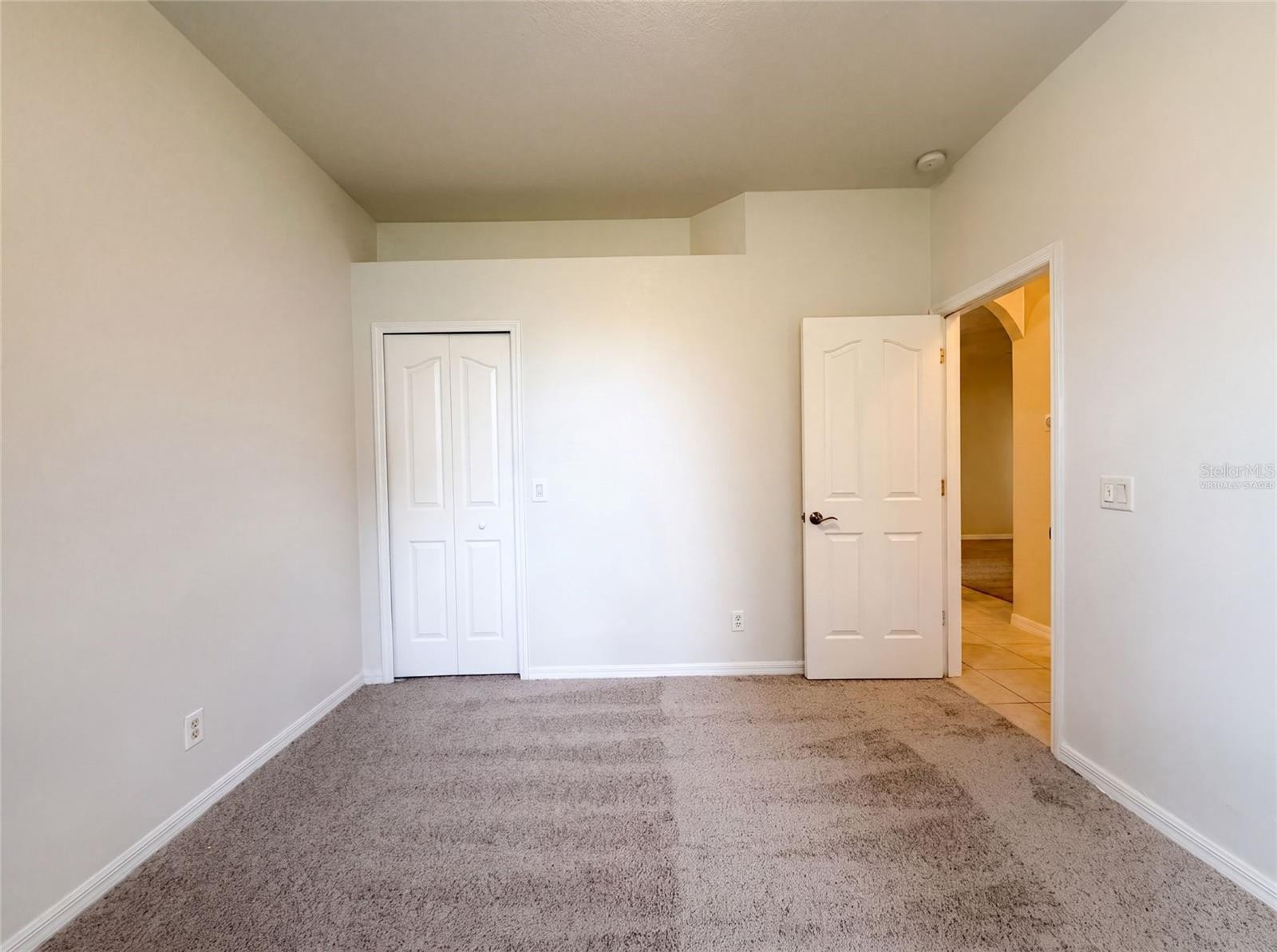 1796 NORA LN