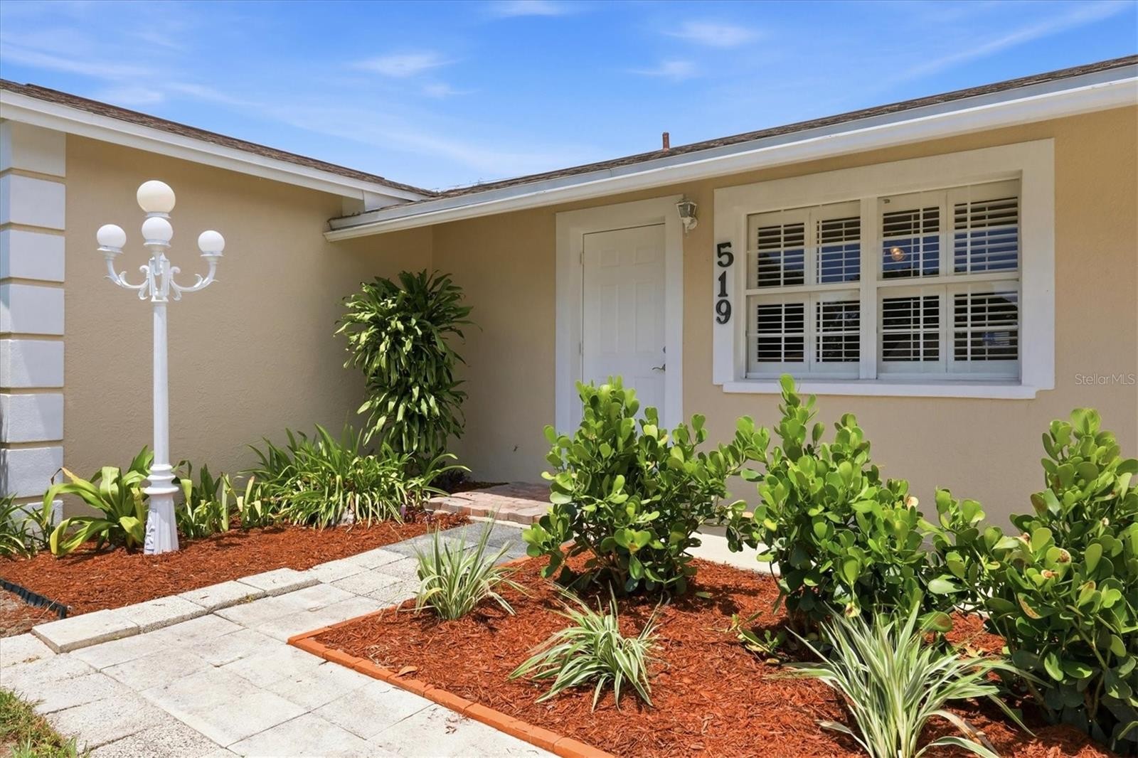 519 65TH AVE W
