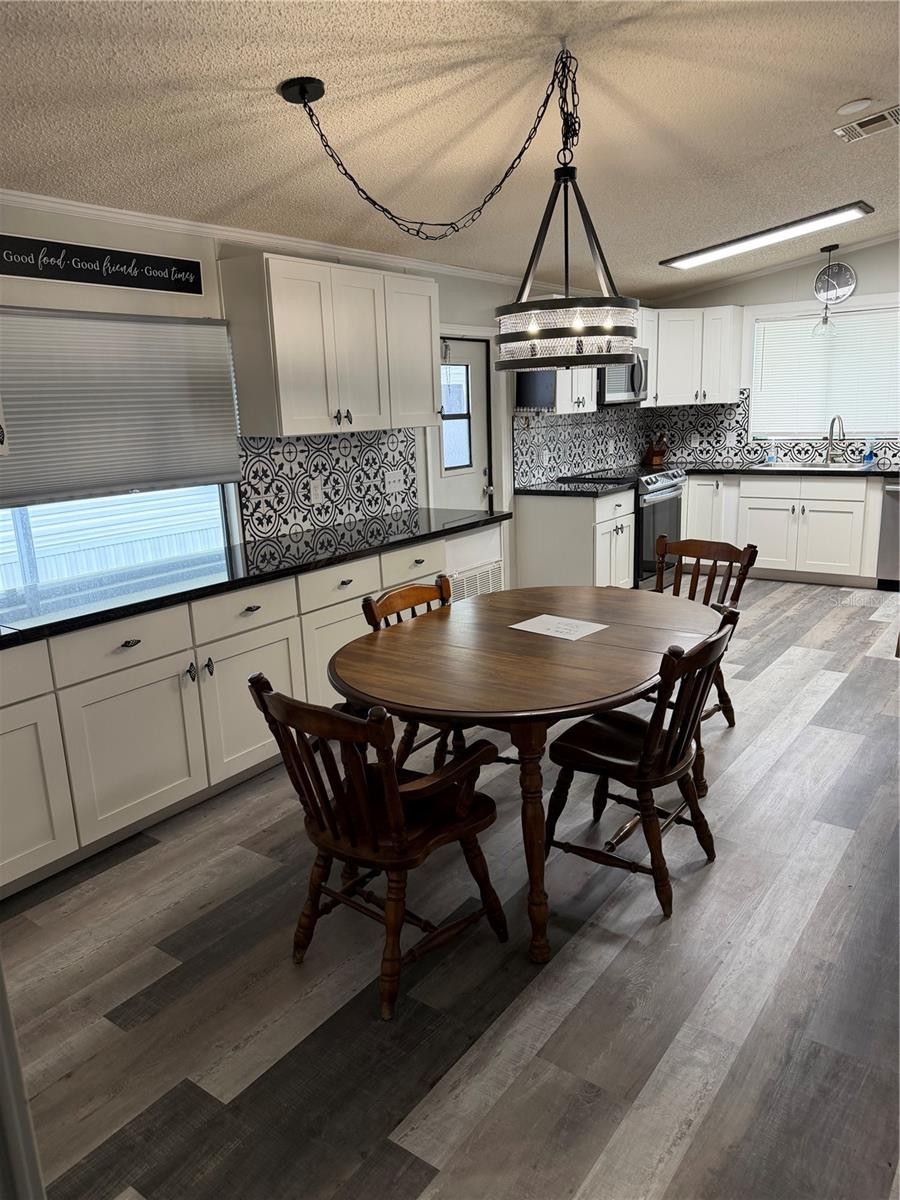 3107 IDA DR