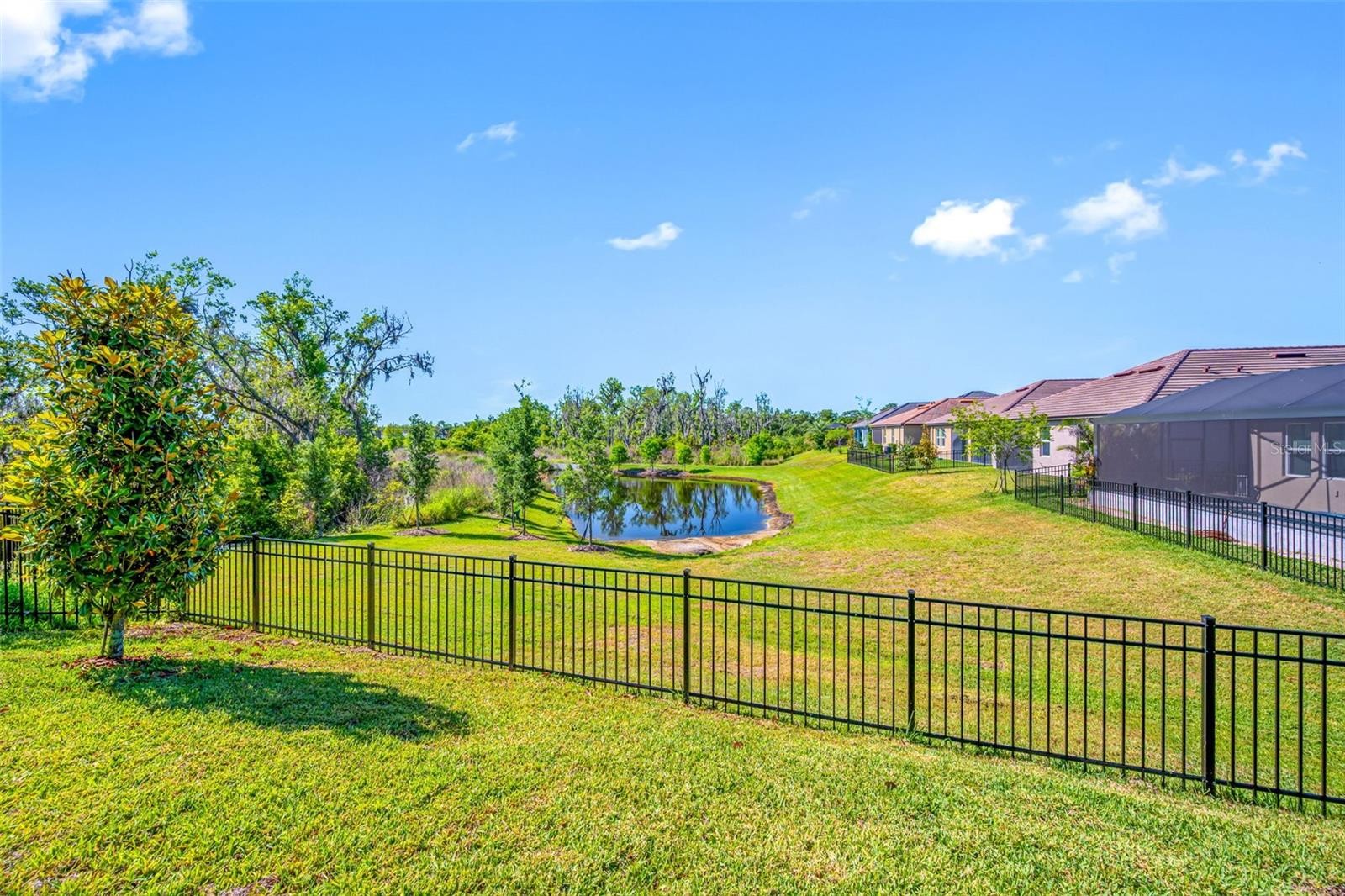 14325 17TH CT E