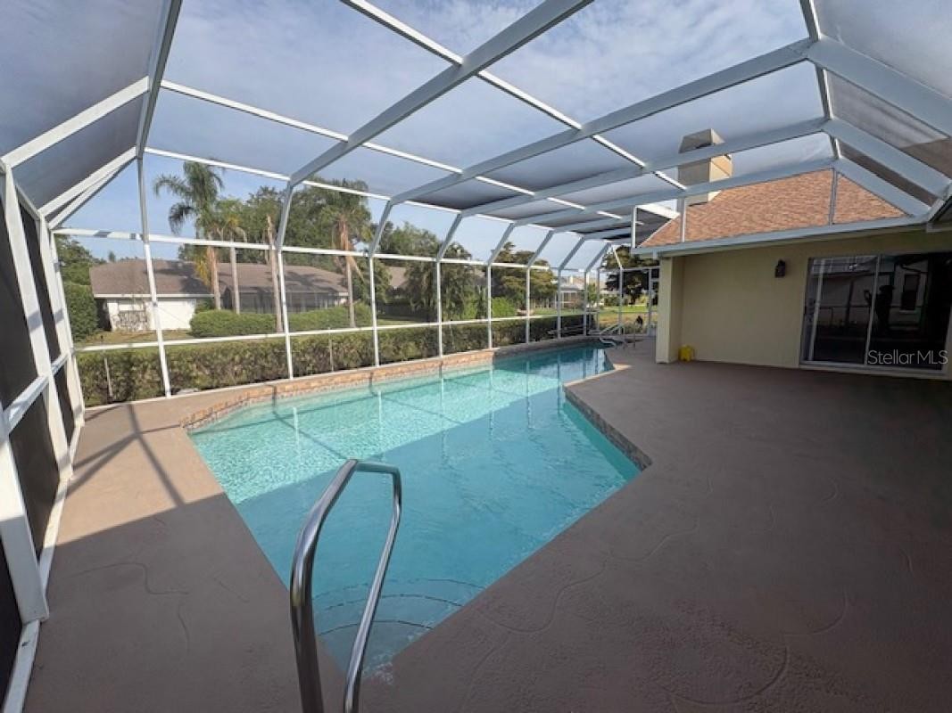 4622 MEADOWVIEW CIR