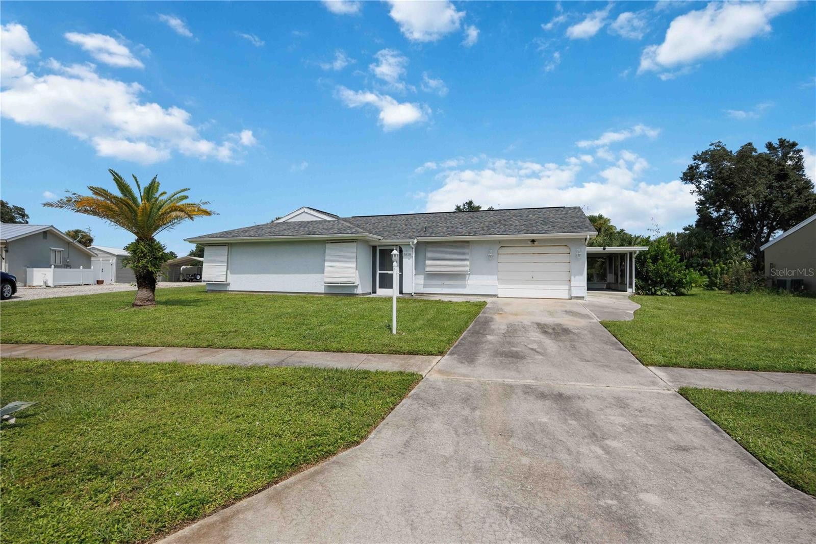 5858 KENWOOD DR