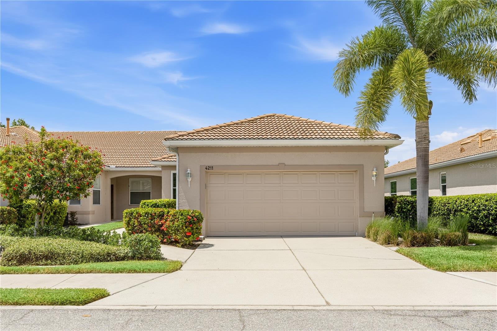 4211 CASCADE FALLS DR
