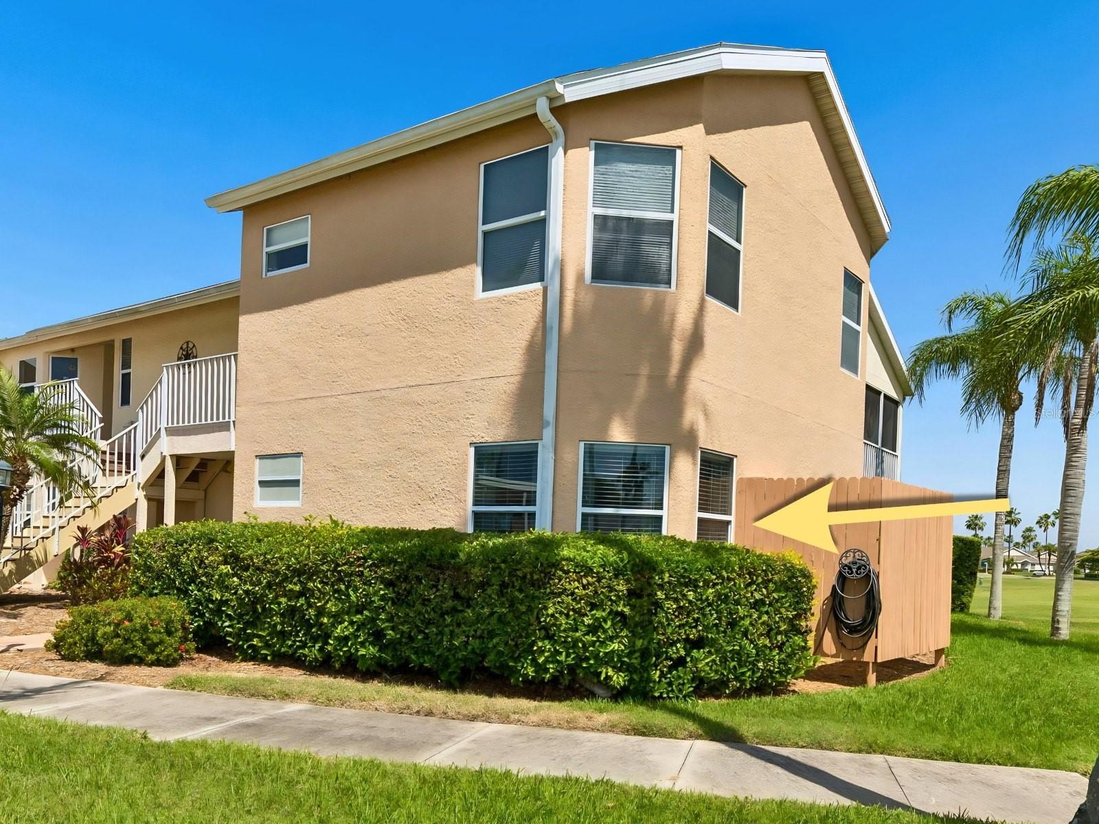 1612 FAIRWAY TRCE #A