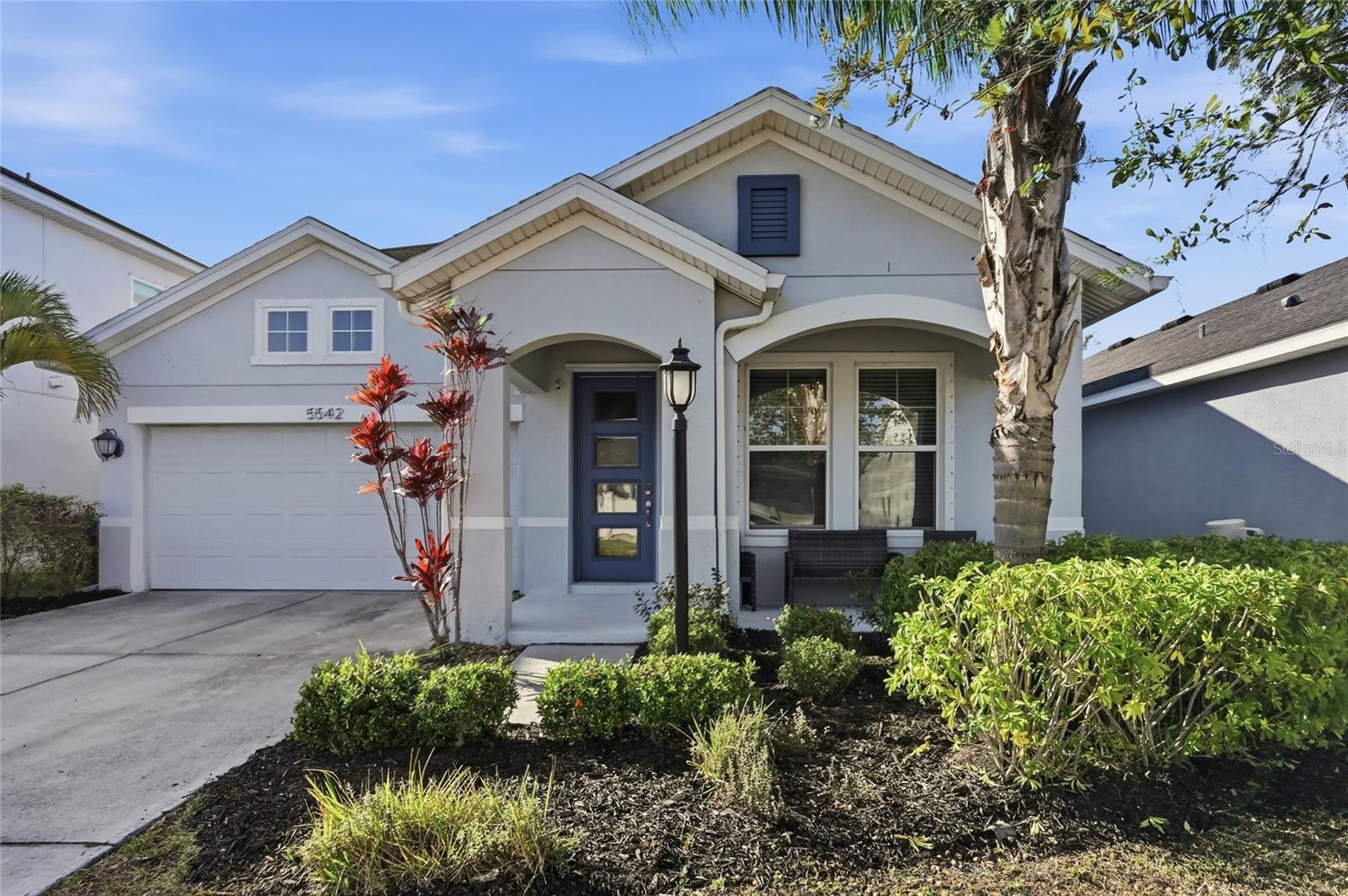 5542 SPANISH MOSS CV