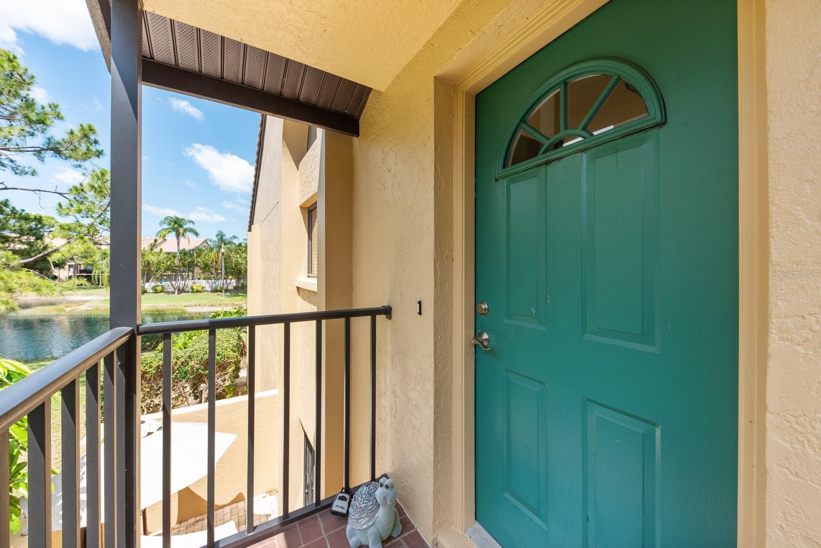 5656 ASHTON LAKE DR #5656