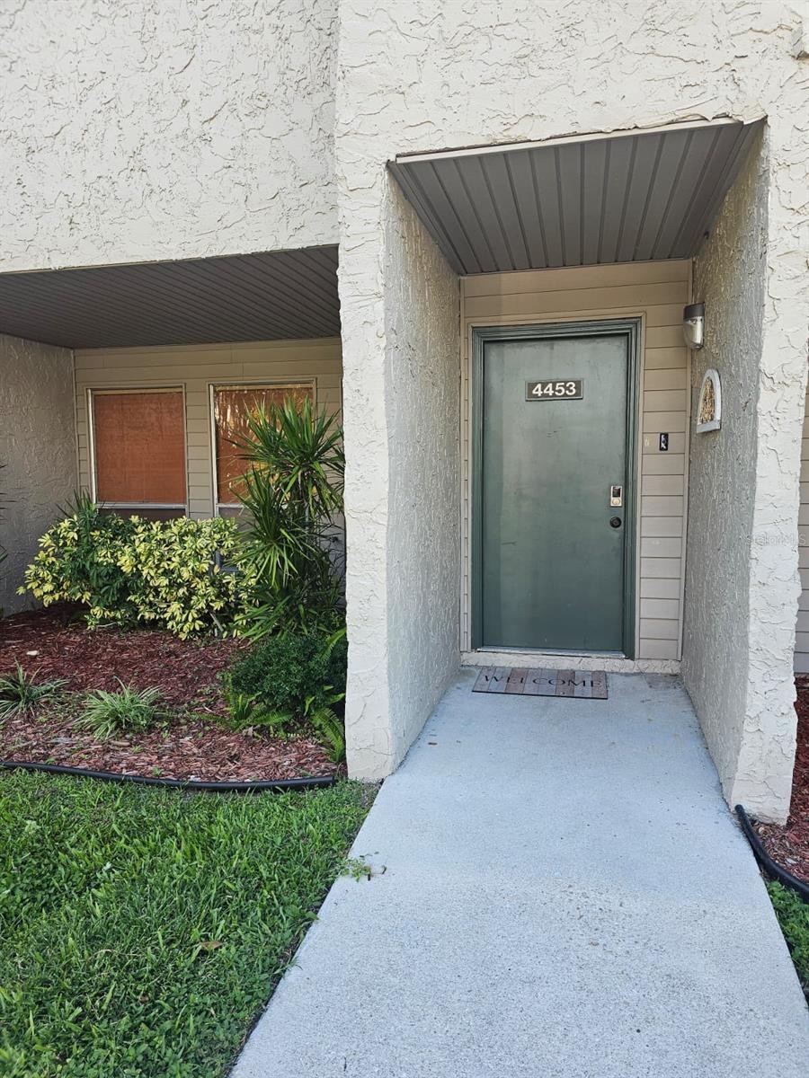 4453 RAYFIELD DR