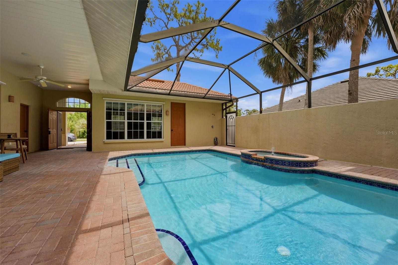 2081 TOCOBAGA LN