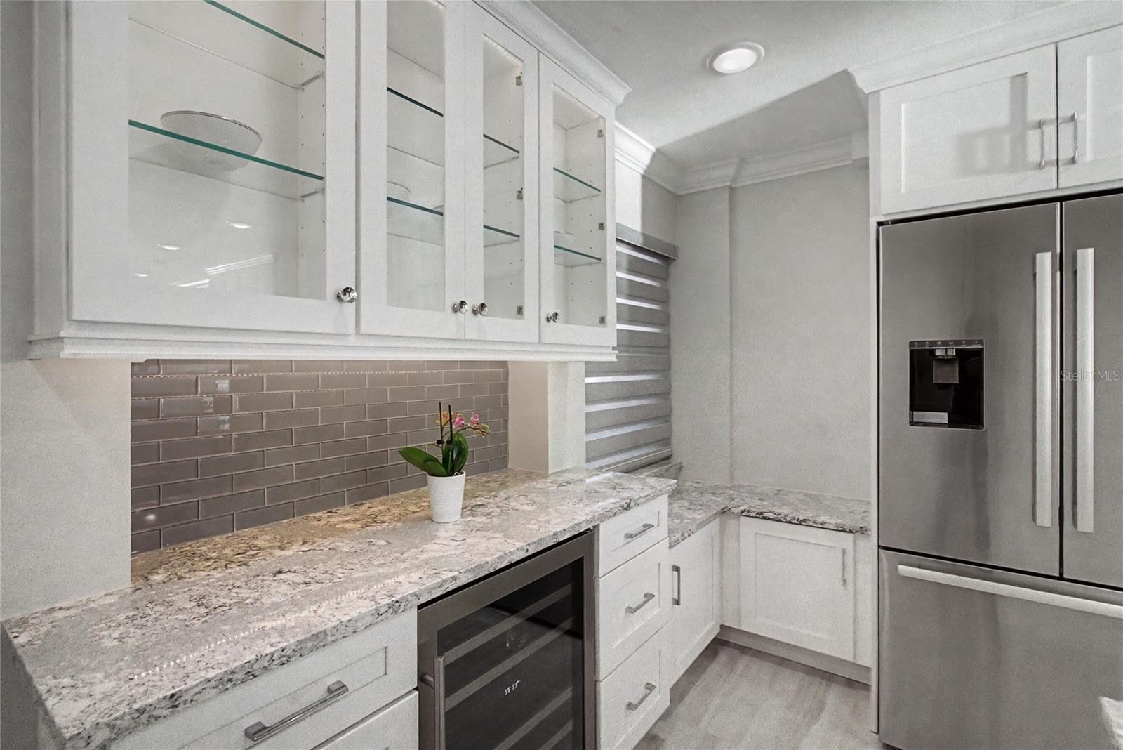 19 WHISPERING SANDS DR #1105