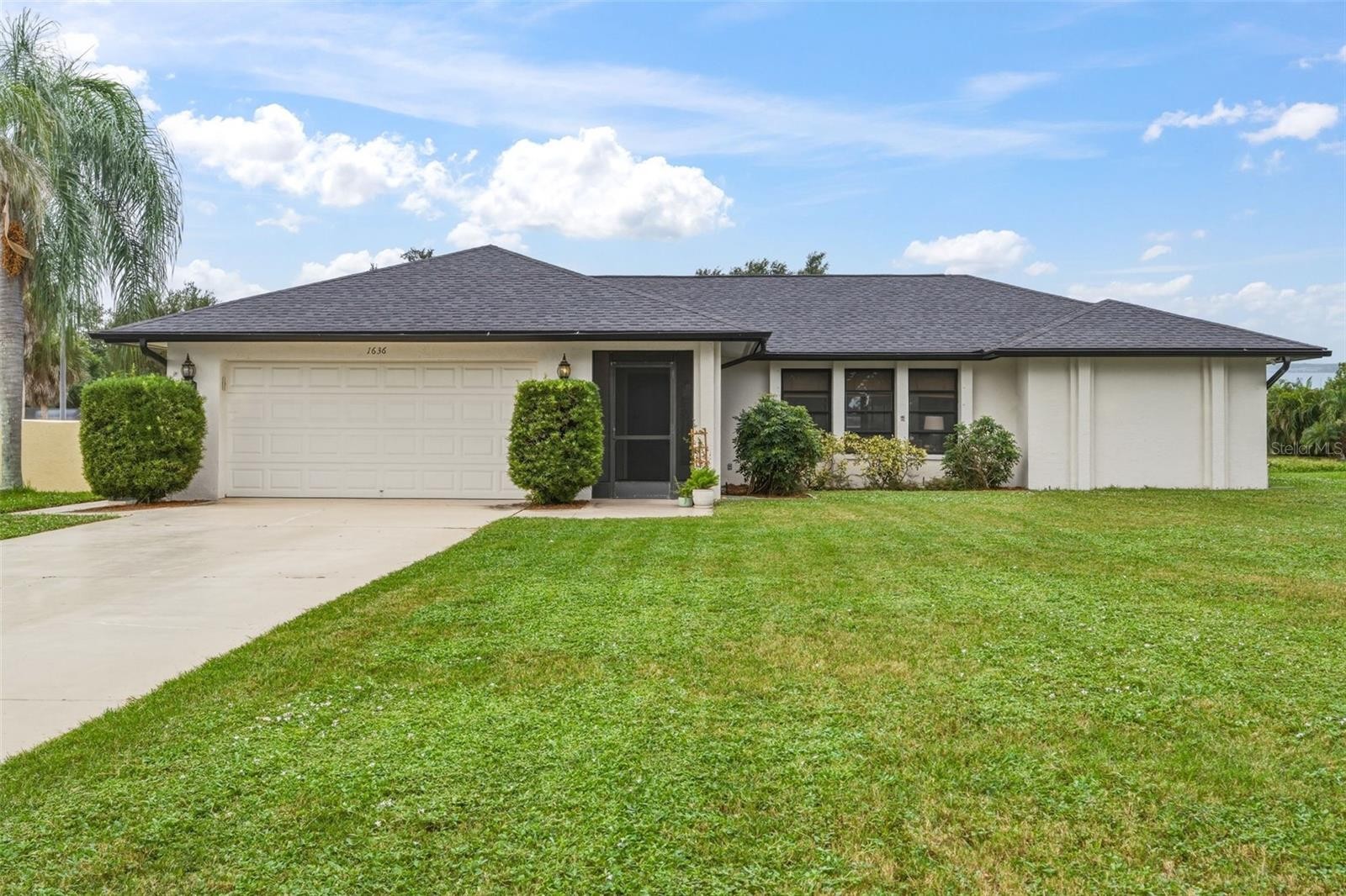 1636 BOB O LINK DR