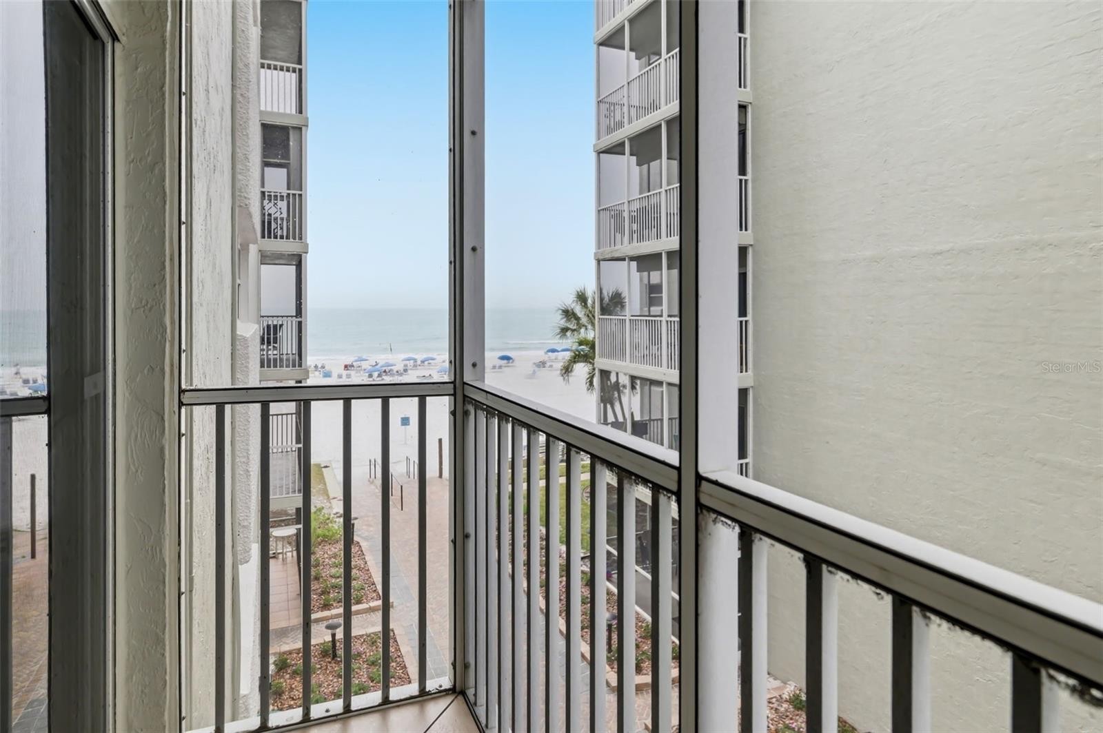 6312 MIDNIGHT PASS RD #305S
