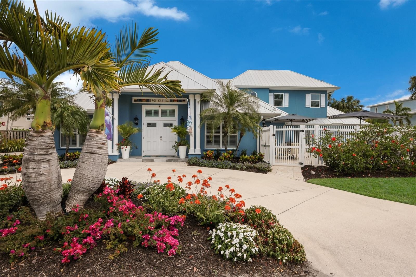 5701 CARISSA ST