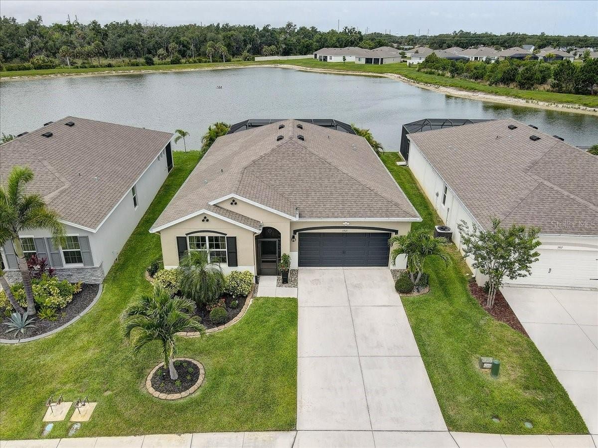 3921 MOSSY LIMB CT