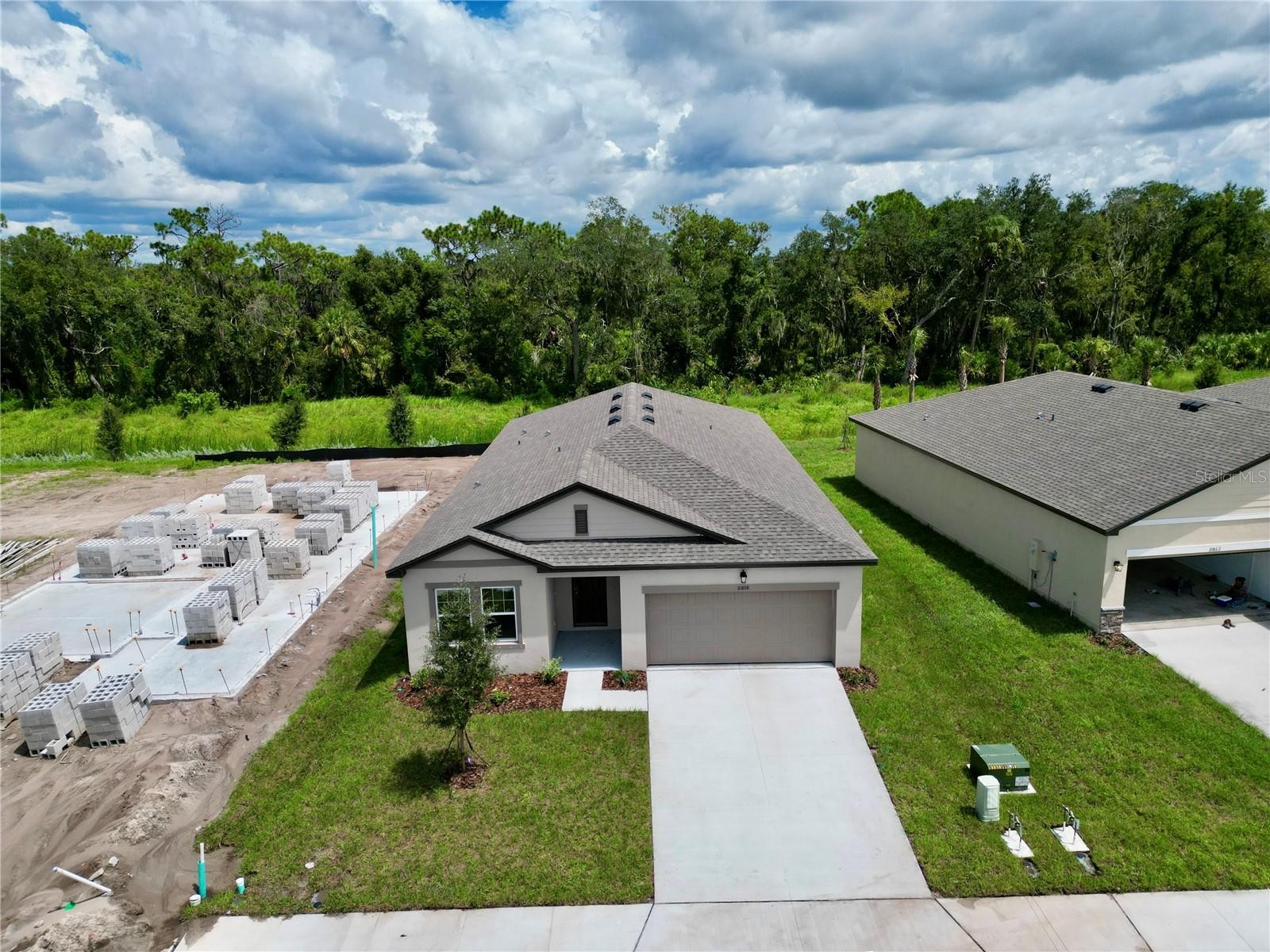 10858 CURVING CREEK LOOP
