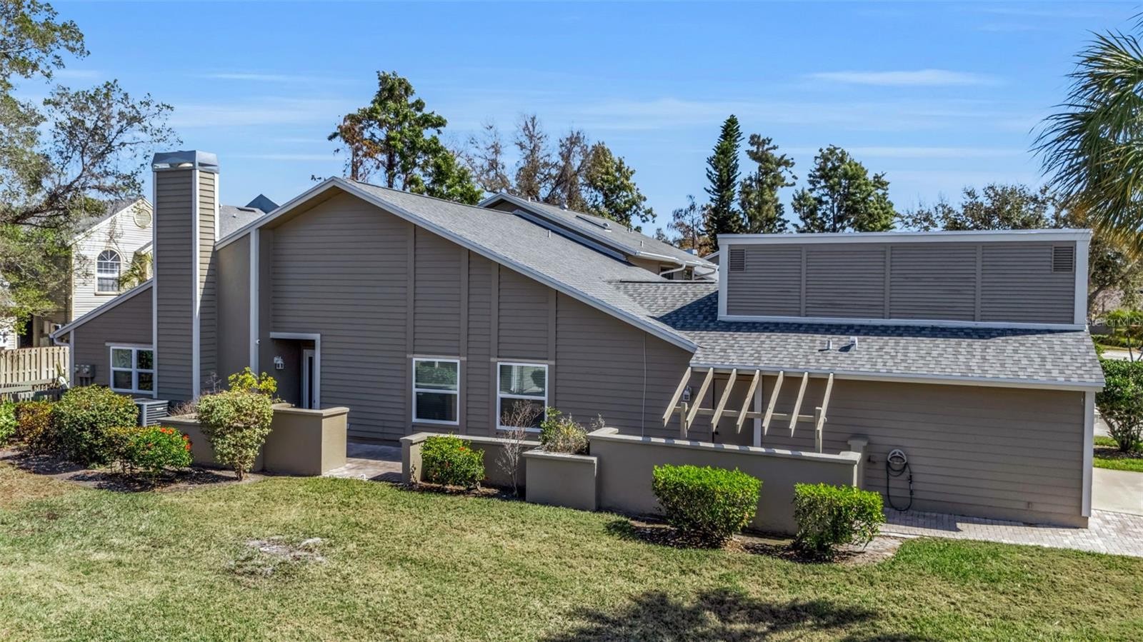 3406 AVENIDA MADERA #B