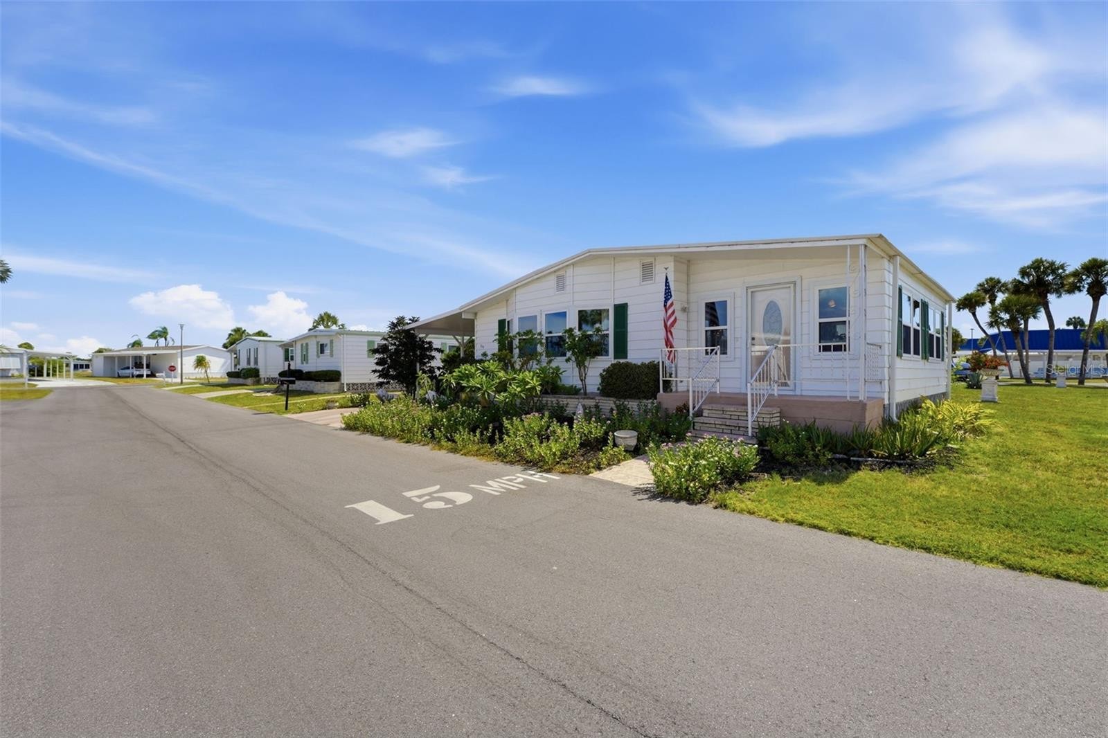 814 GRADO DR