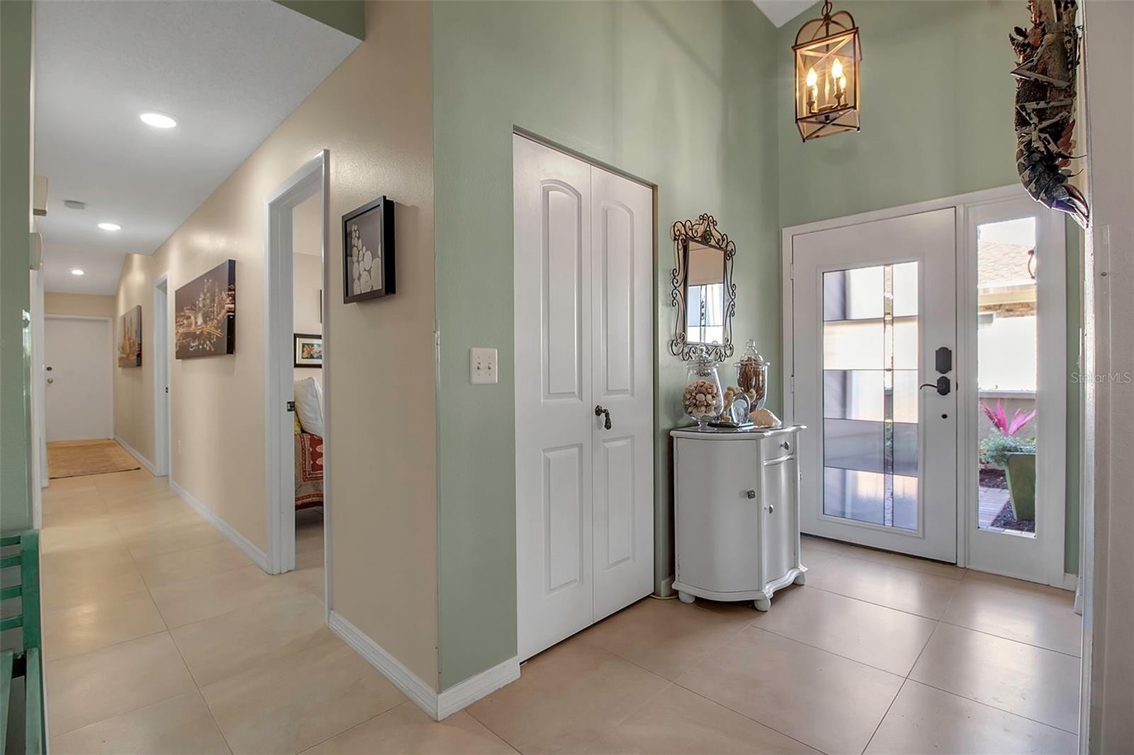 3410 AVENIDA MADERA #B