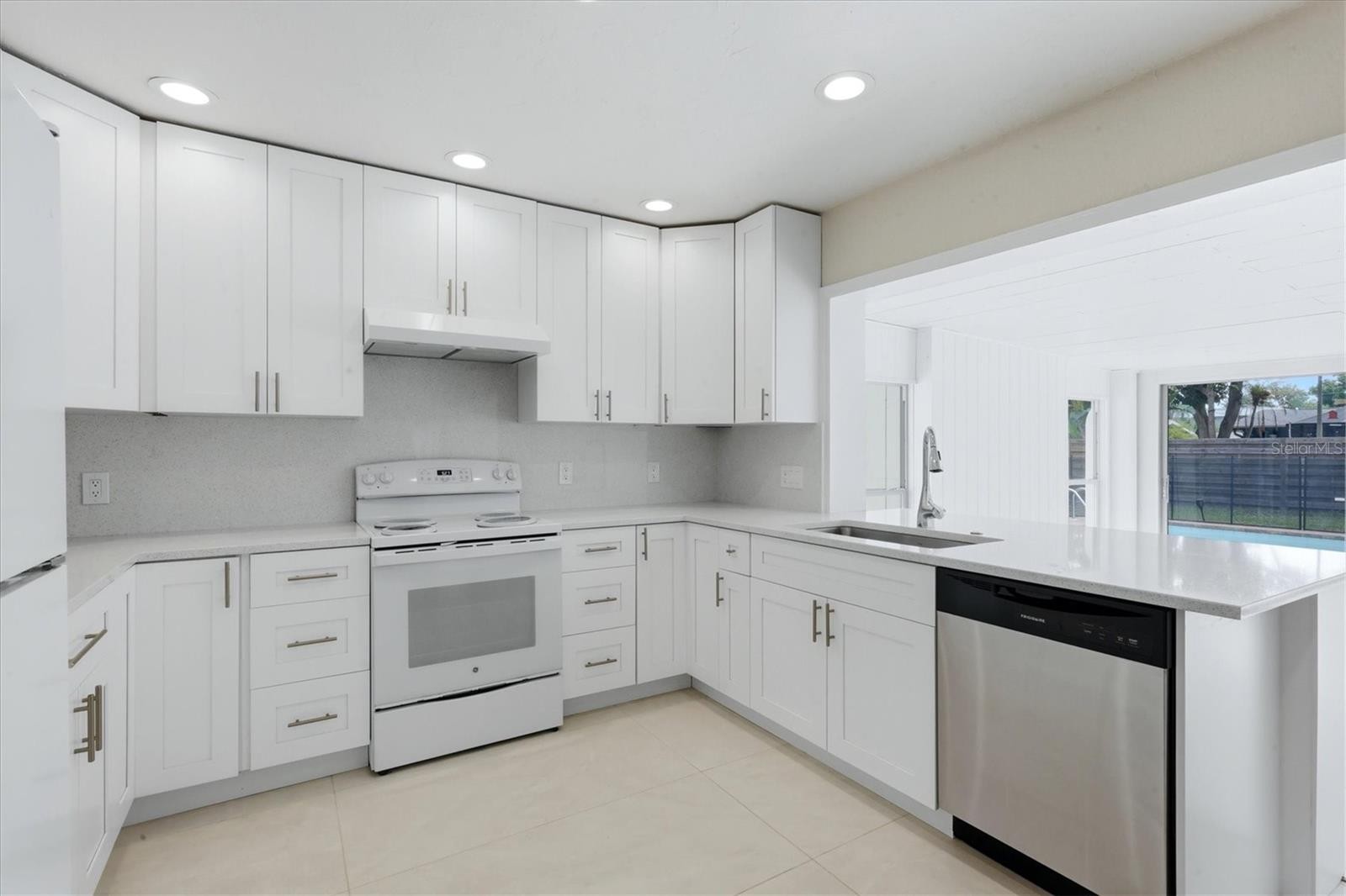 2151 EUCLID TER