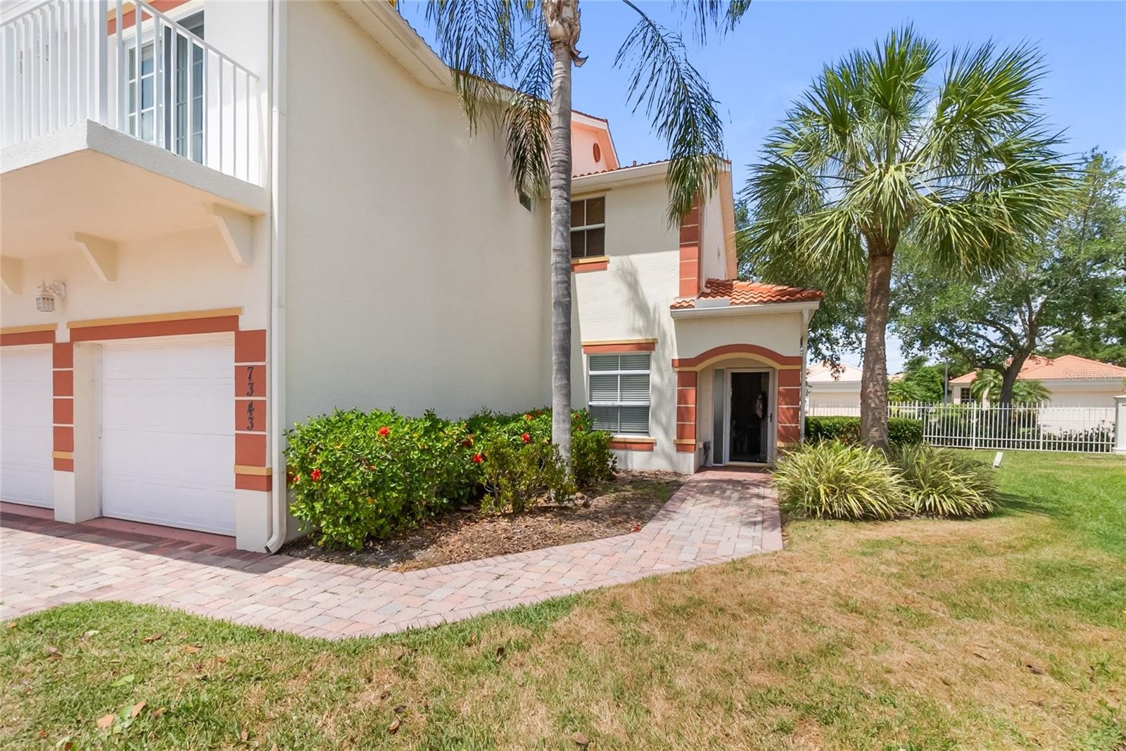 7343 FOUNTAIN PALM CIR #na