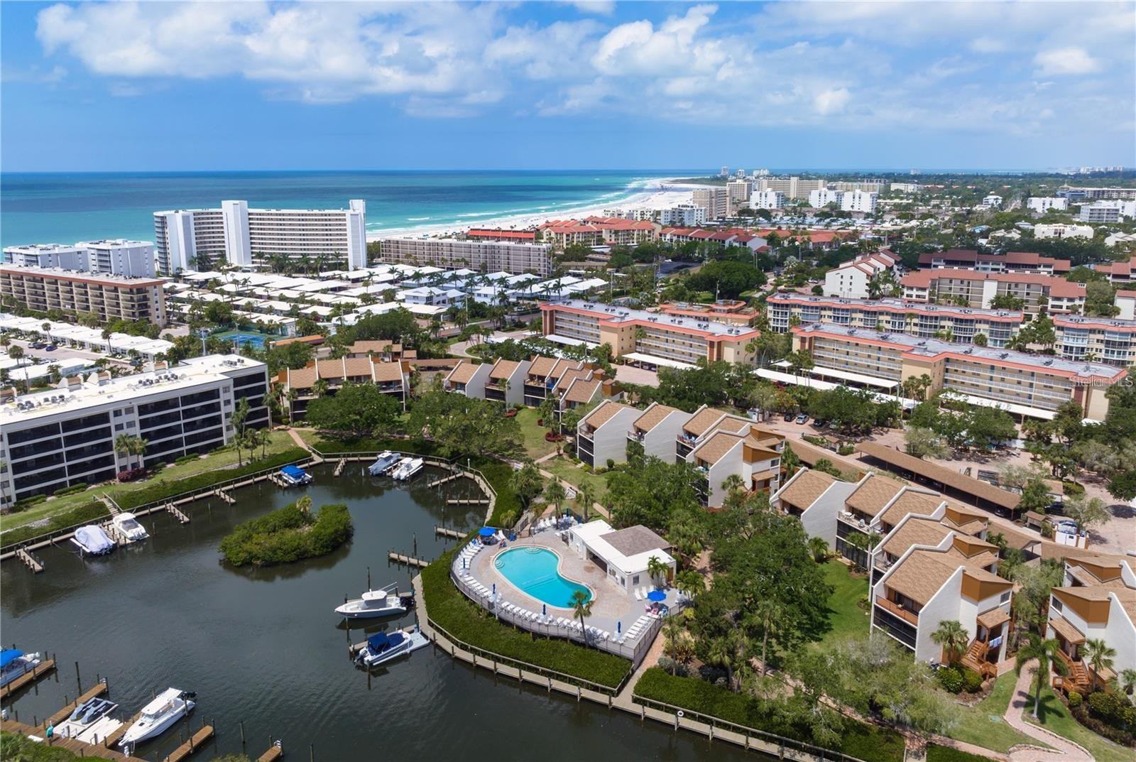 1400 COVE II PL #631