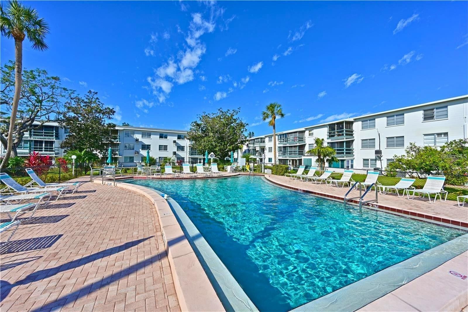 1867 RESTFUL DR #L-22