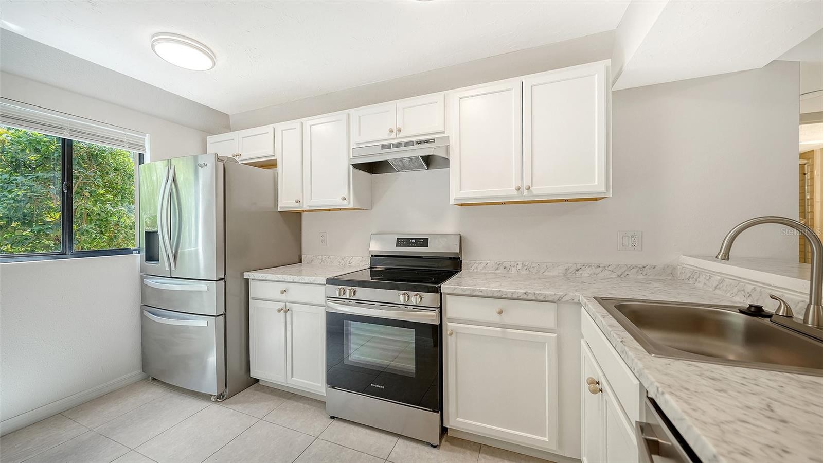 1720 GLENHOUSE DR #326