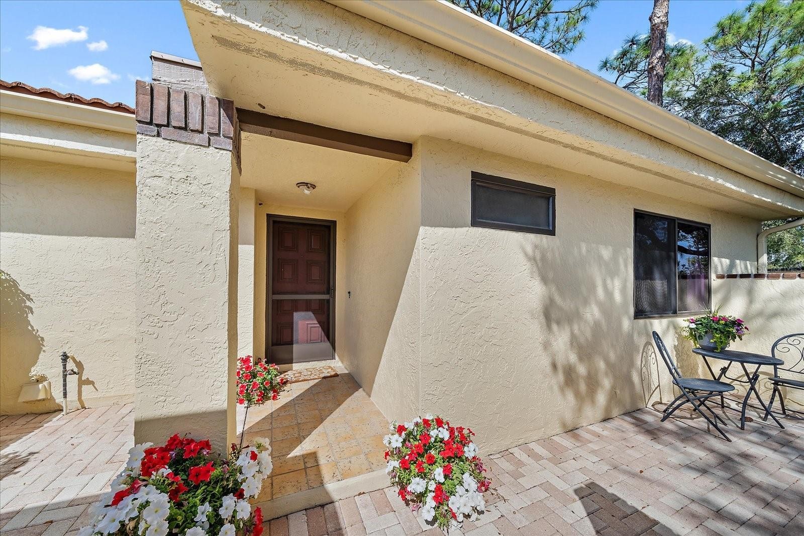 5343 HUNTINGWOOD CT #33