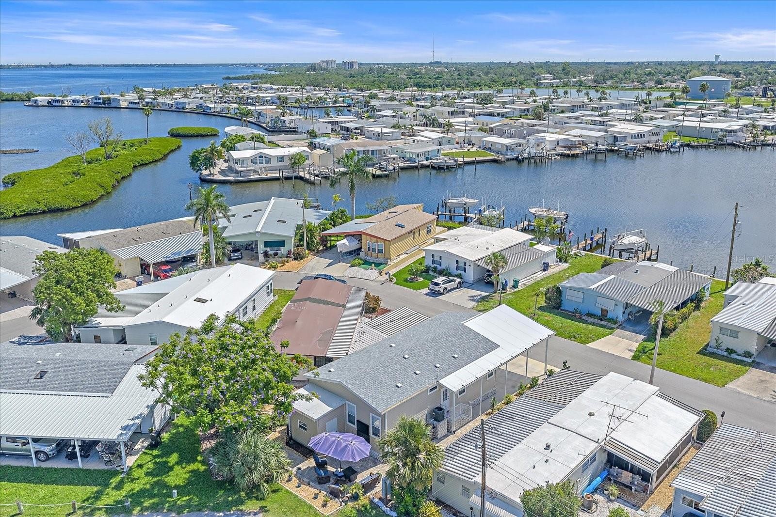 203 BIMINI DR