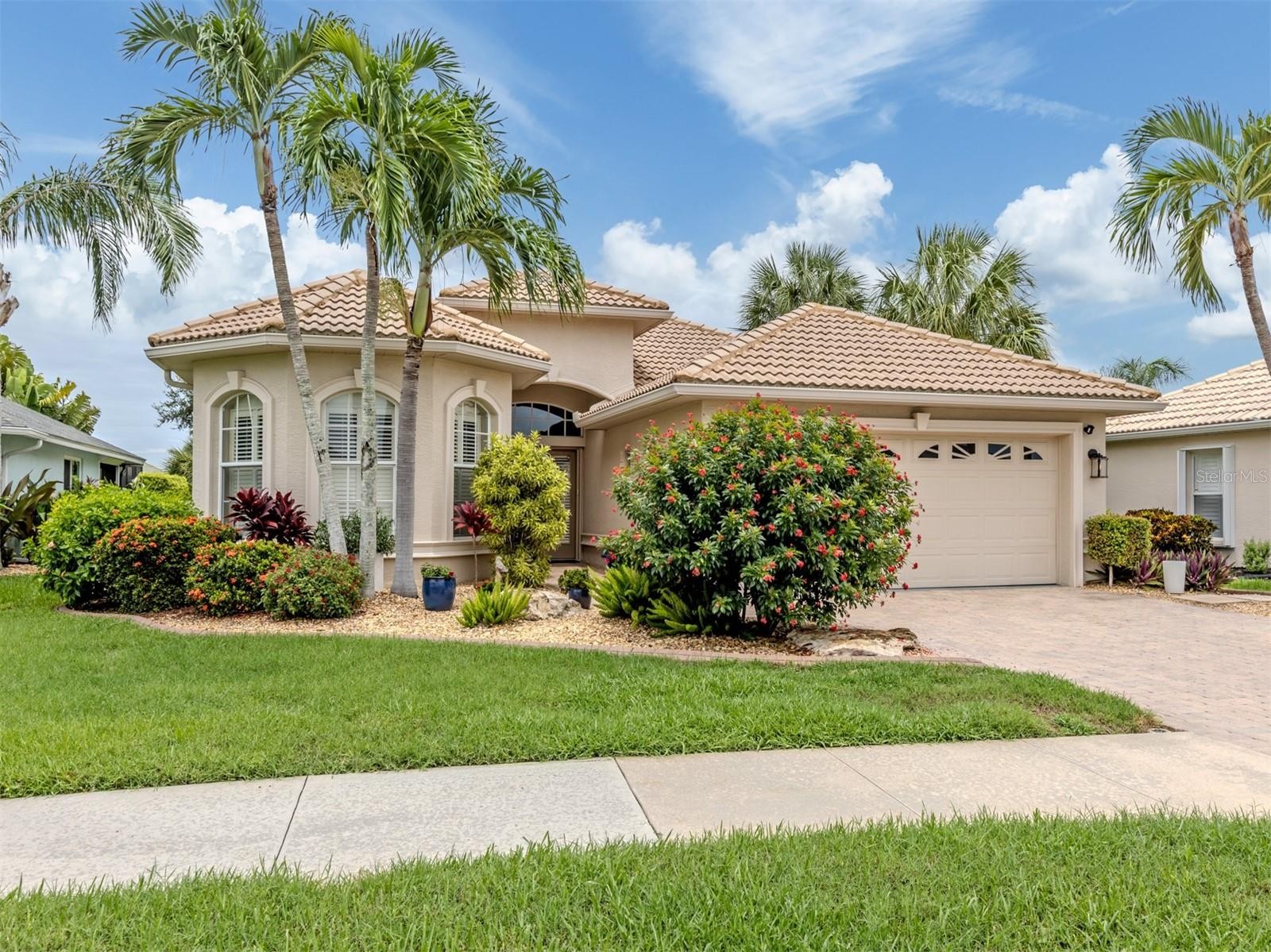 151 COCO PALM DR