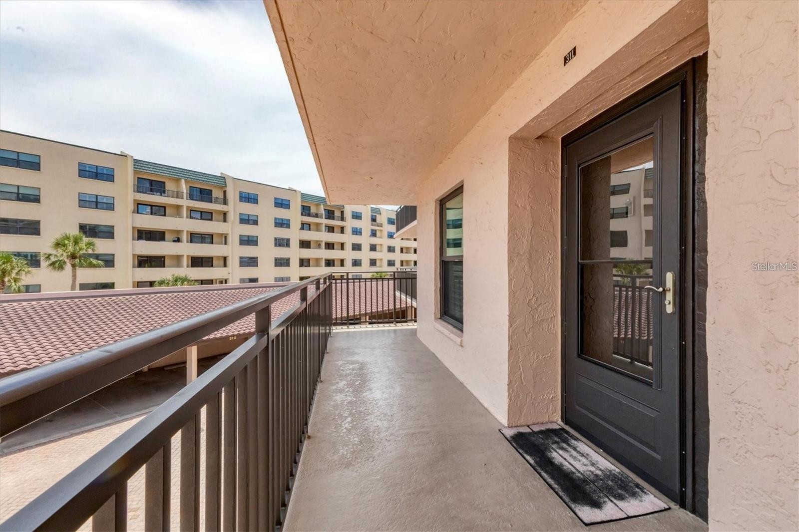 6480 MIDNIGHT PASS RD #311
