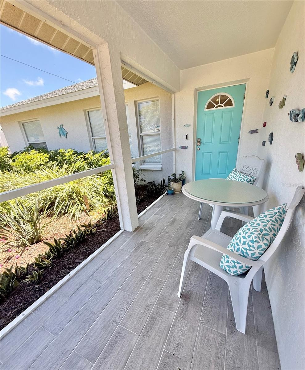 1317 BARBARA DR