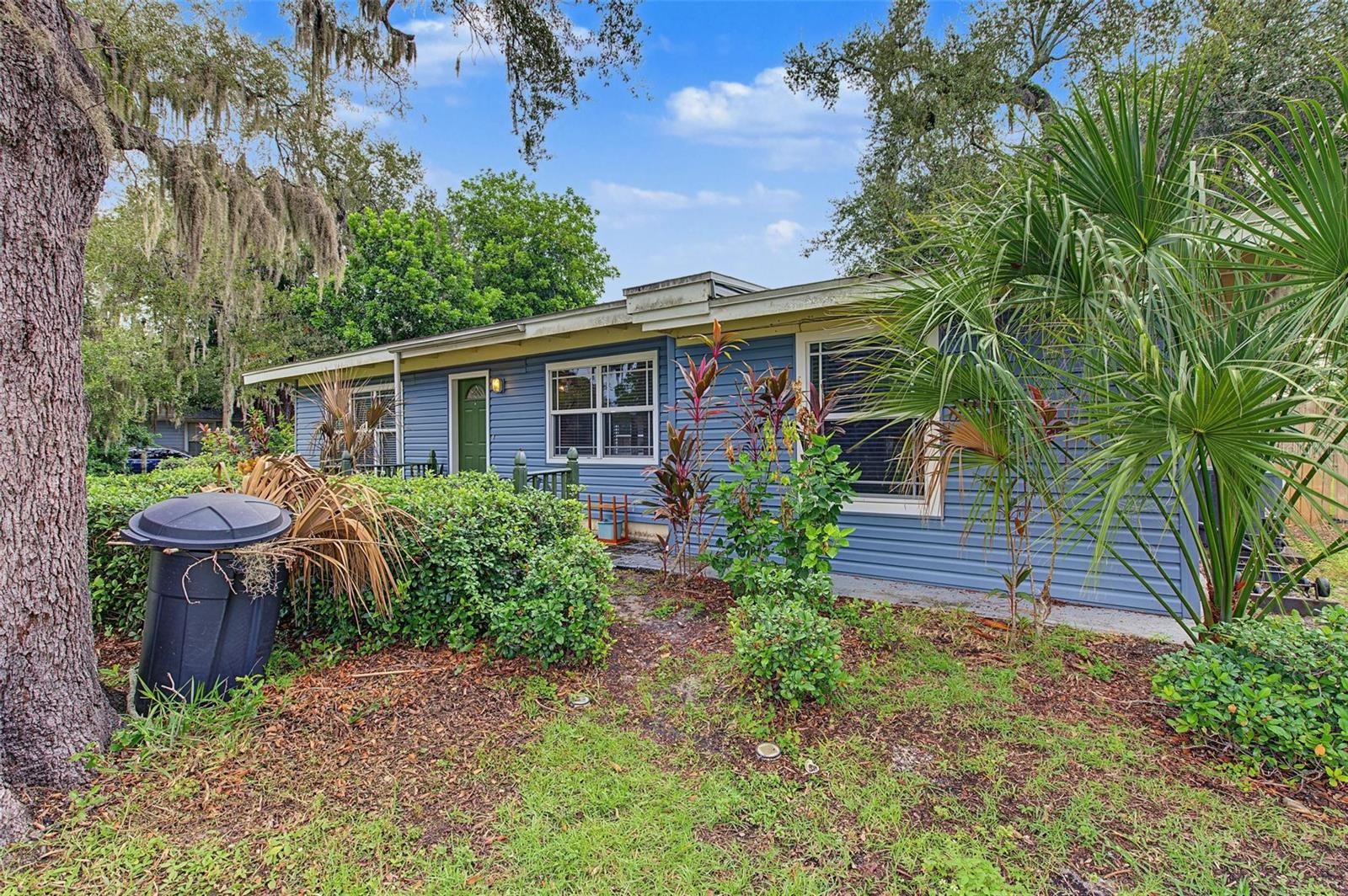 514 12TH AVE W