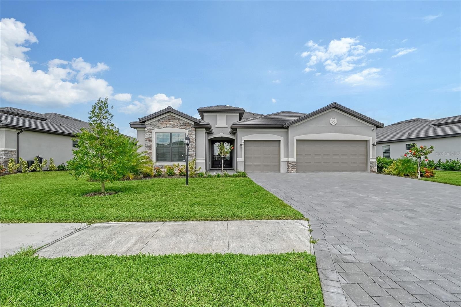 4967 Seafoam Trl Bradenton Florida 34211