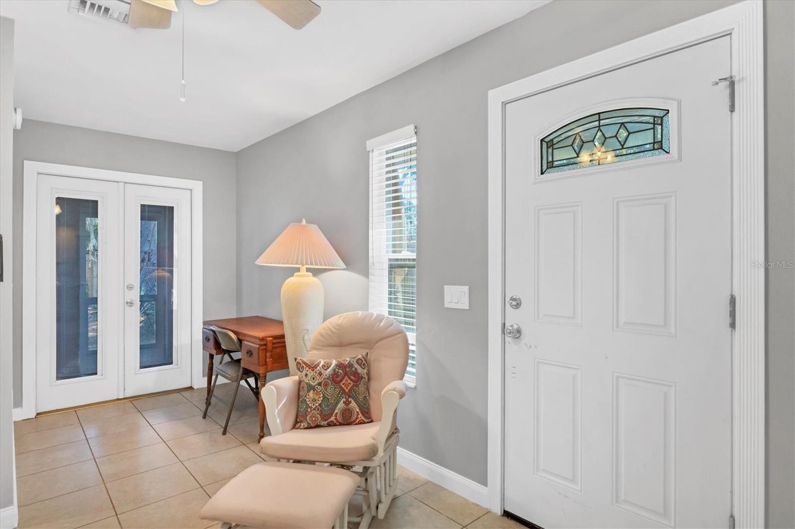 2703 FOREST KNOLL DR #B