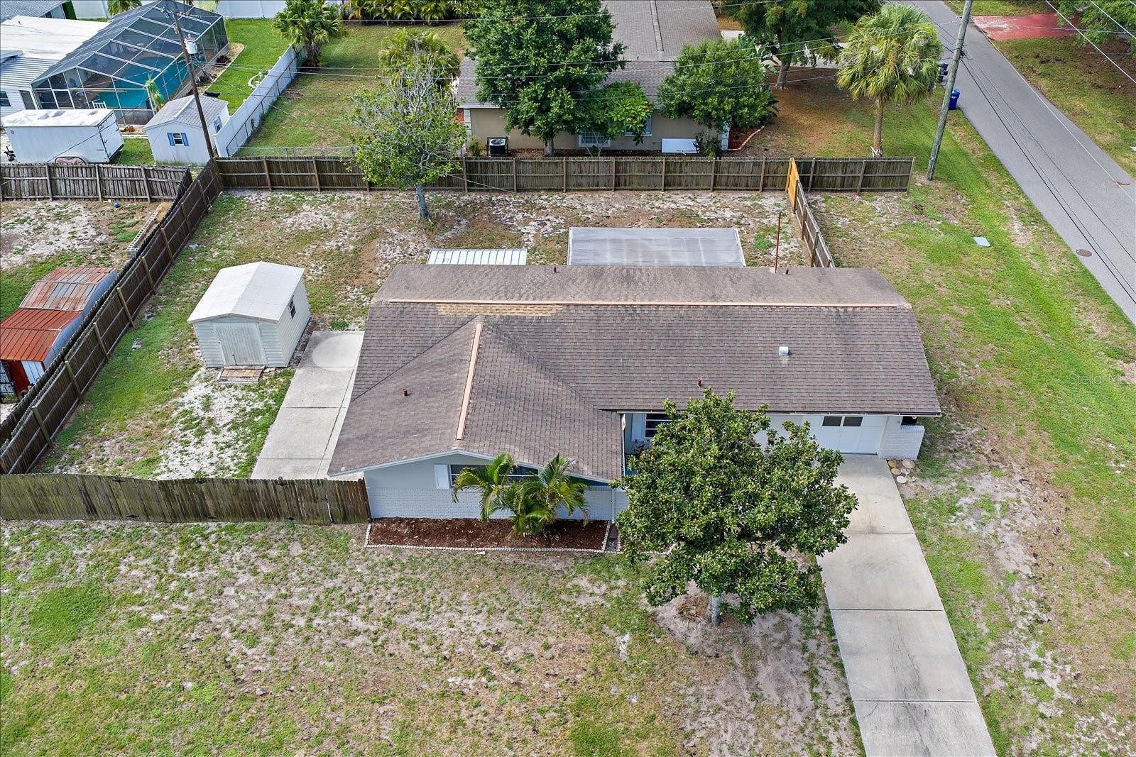 1210 DORIS DR