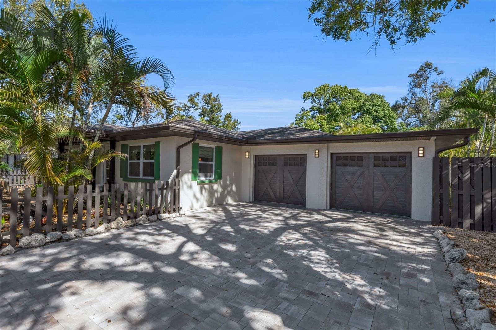 510 N OSPREY AVE