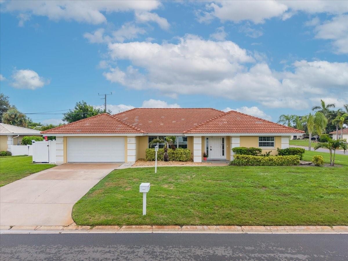 100 MATISSE CIR W